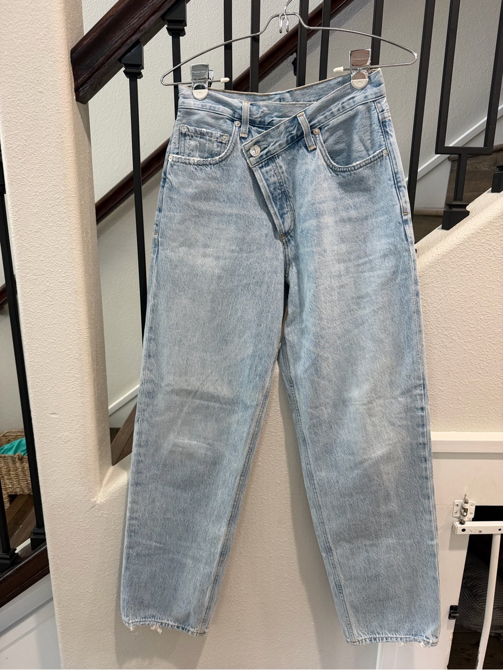 Agolde Women's Relaxed Light Wash Jeans